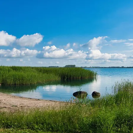Ferienhaushaelfte 