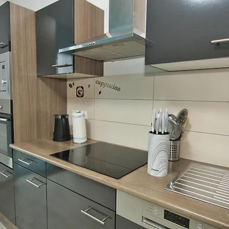 Apartman Ferienhaushaelfte 